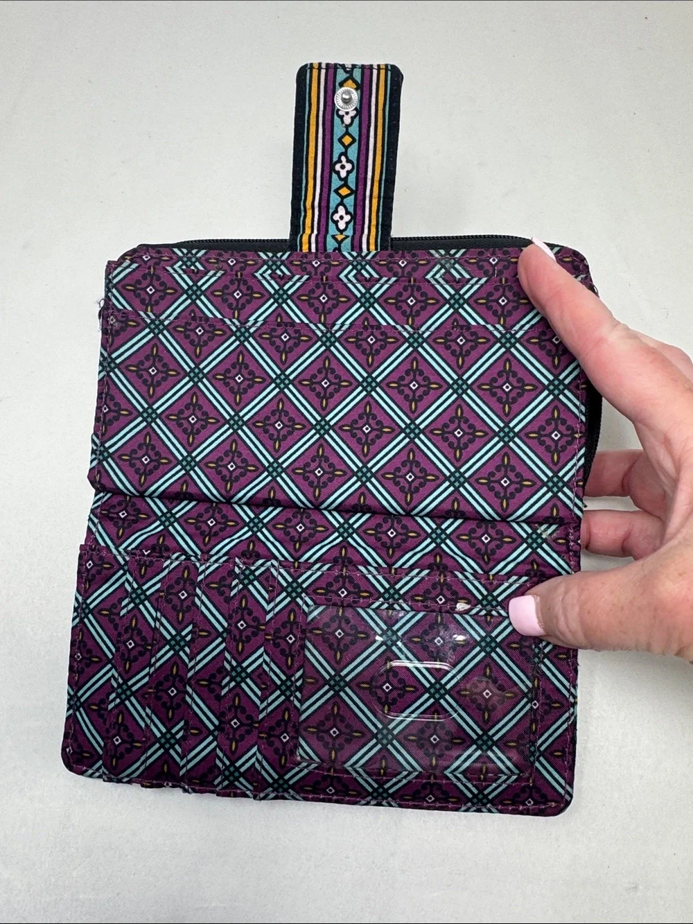 VERA BRADLEY ICONIC RFID COMBO WRISTLET IN THE VINES FLORAL WALLET QUILTED